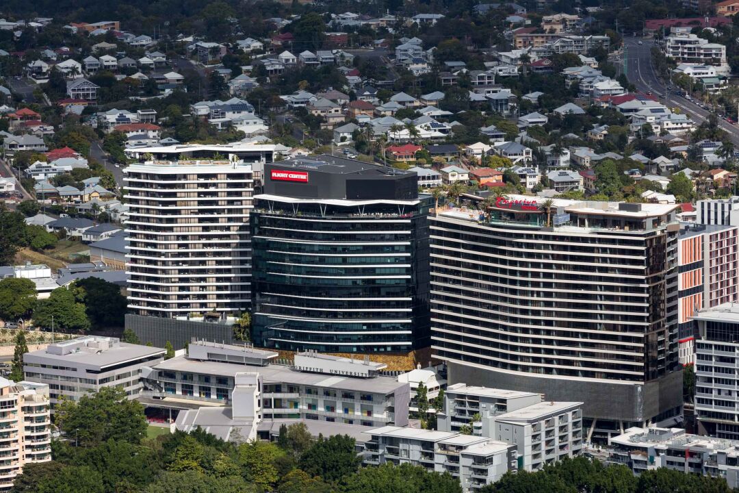 Southpoint Emporium Hotel & Residences
