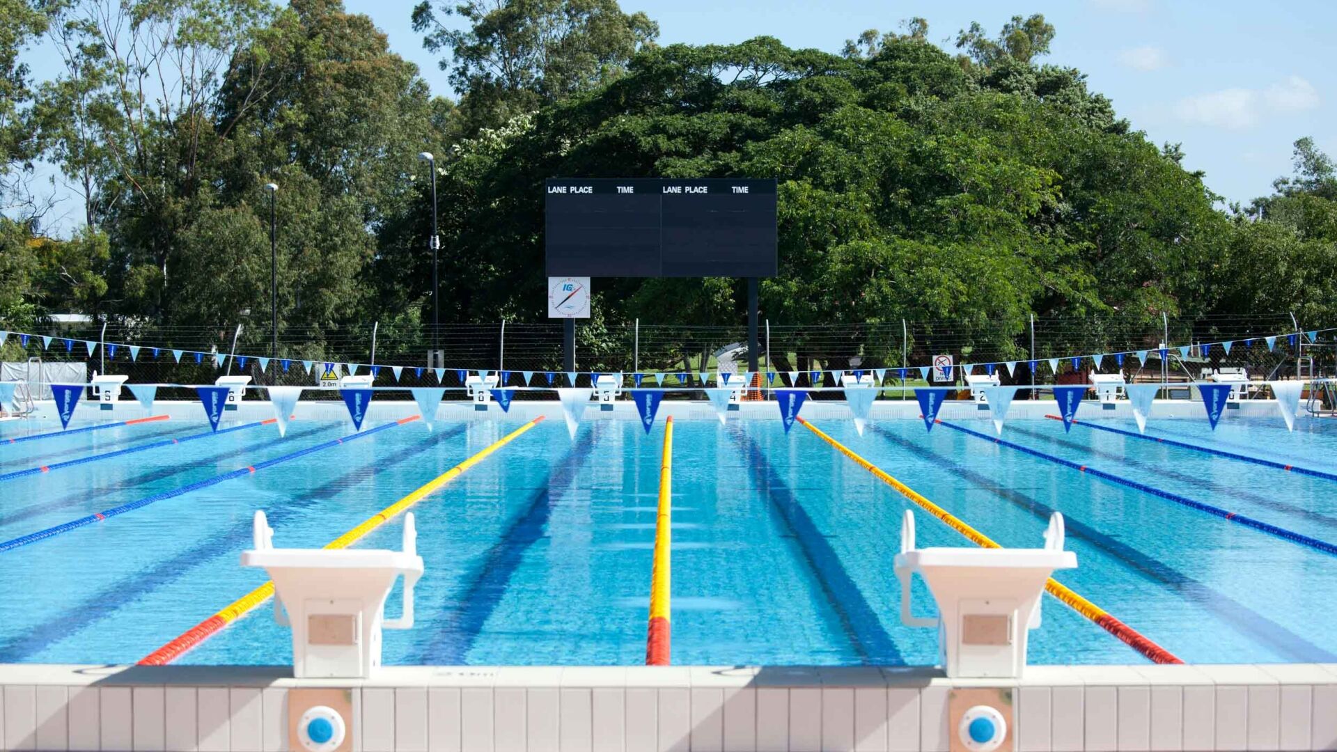 2nd World War Memorial Aquatic Centre