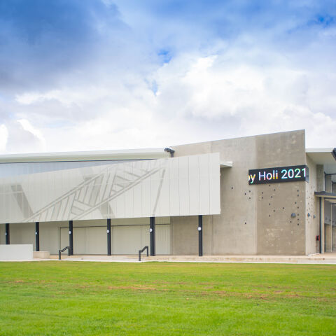 Cairns State High School Multi Purpose Hall, Bou-Wa