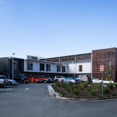 Logan Hospital Ward 2Q