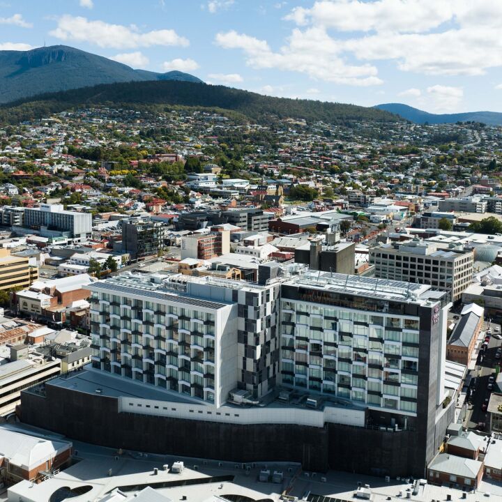 Crowne Plaza Hobart